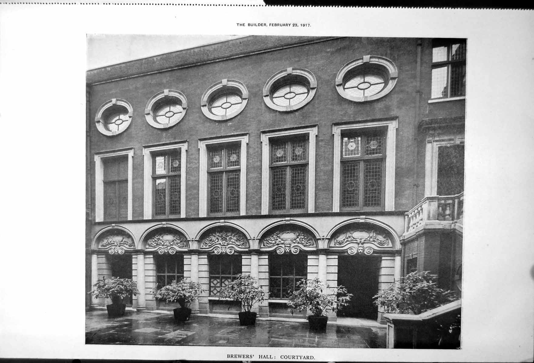 Old Vintage Print Brewers' Hall Courtyard Fireplace In Court Room 1917 20th