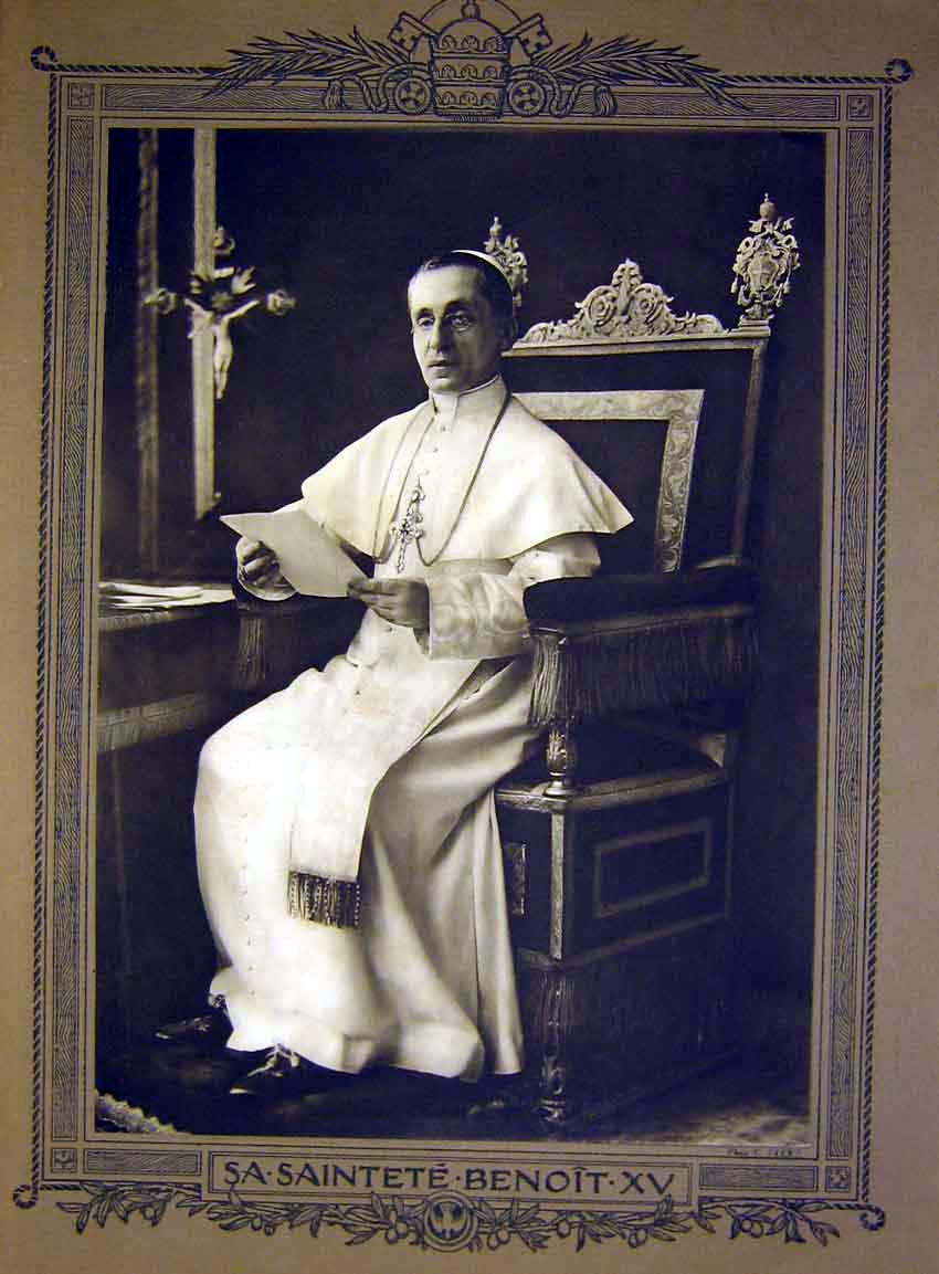 Original Old Antique Print Portrait Saint Benoit Religious French 1915 20th