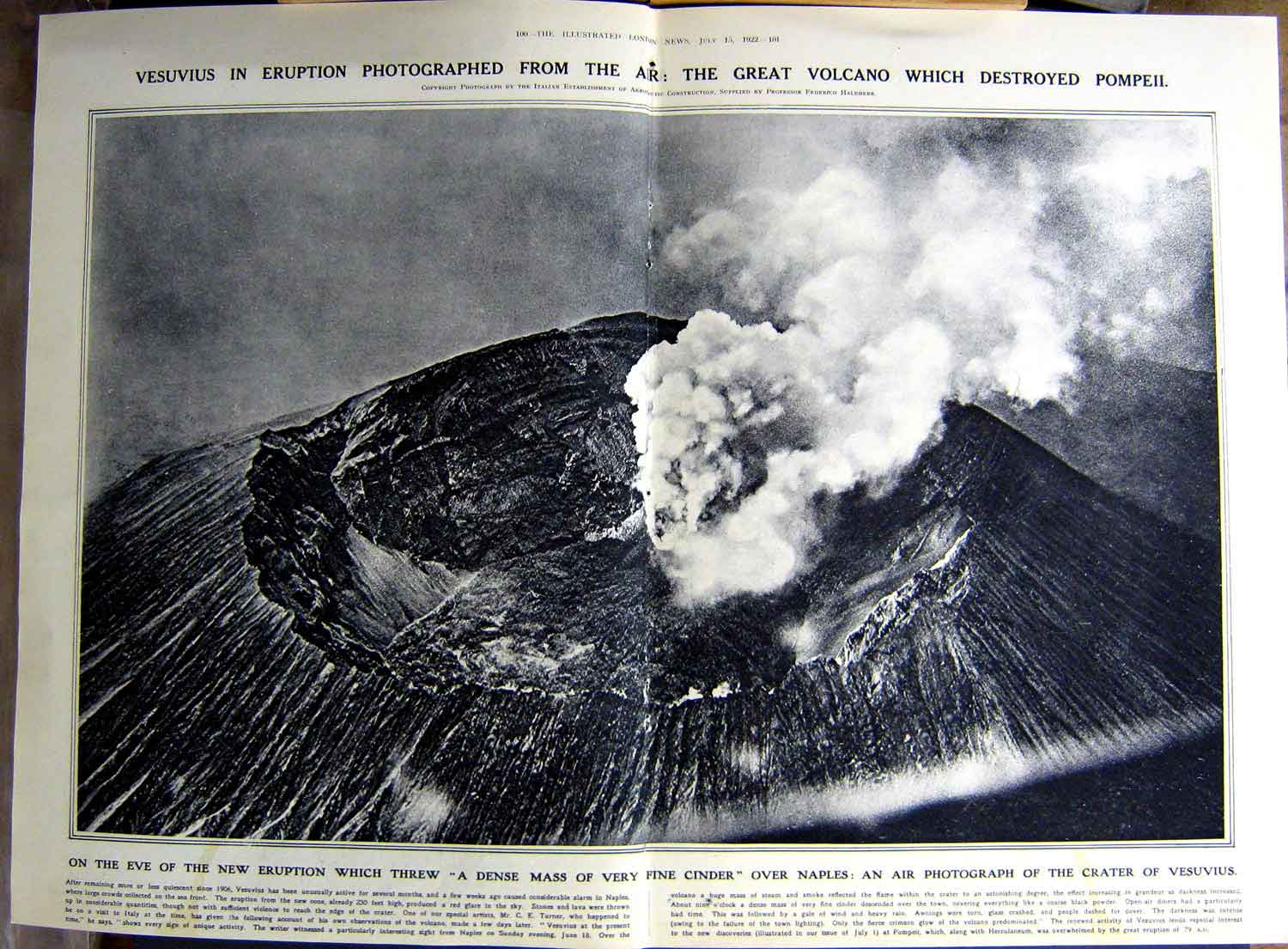Old Vintage Print 1922 Volcano Vesuvius Eruption Pompeii Ship Victoria 20th